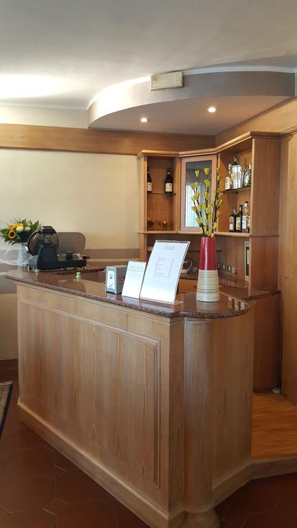 Ascot 3*