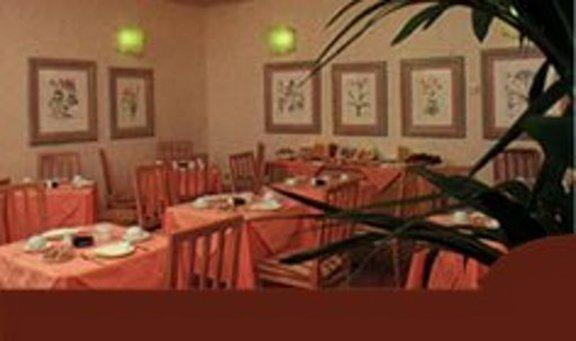 Ascot Hotel 3*